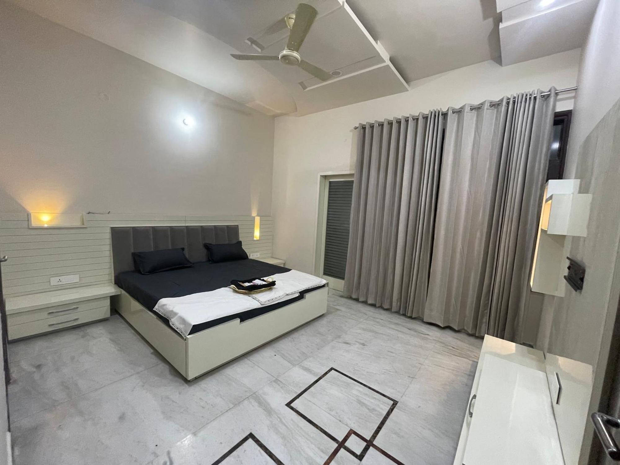 Urban Oasis Villa Amritsar Exterior photo