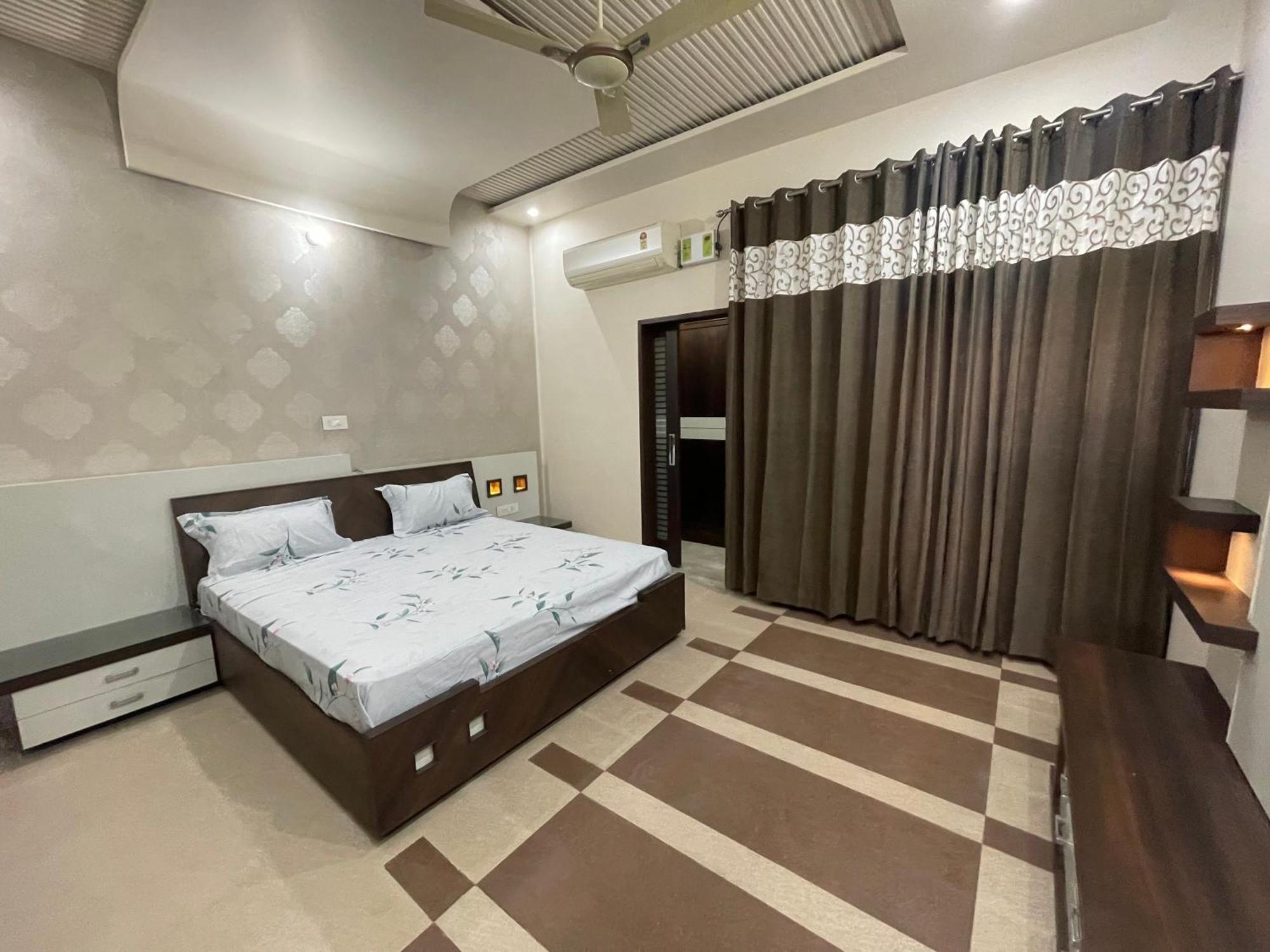 Urban Oasis Villa Amritsar Exterior photo