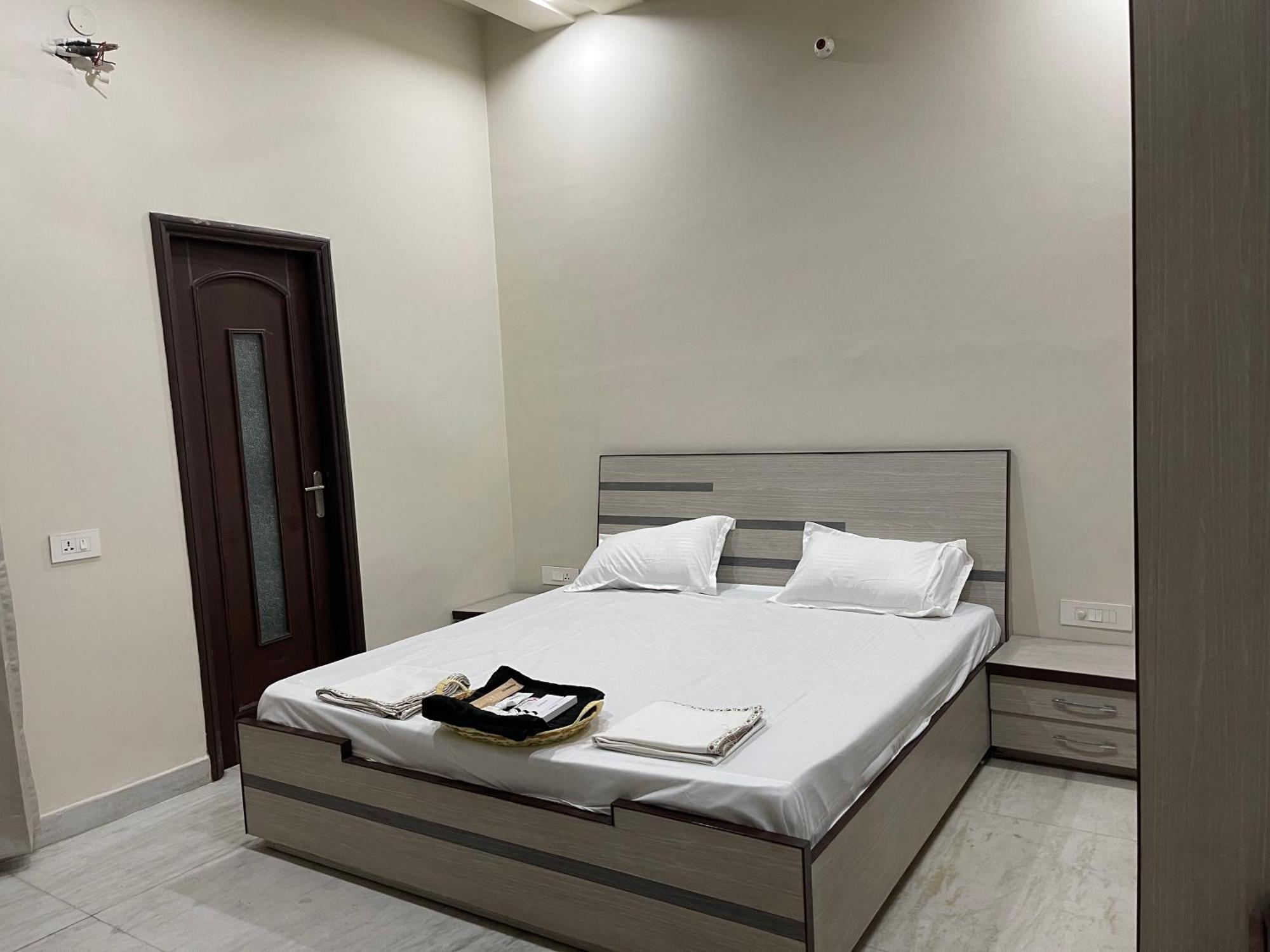 Urban Oasis Villa Amritsar Exterior photo